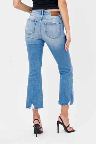 Happi Crop Flare Medium Wash