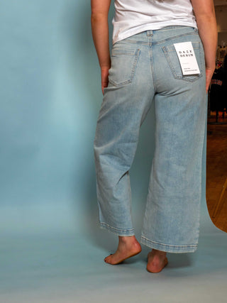 Valley Girl High Rise Ankle Romcom